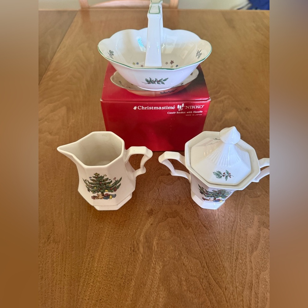 🎄 Nikko Christmastime Sugar Bowl, Candy Dish, Cream Pitcher & 3 Cups w/Saucers